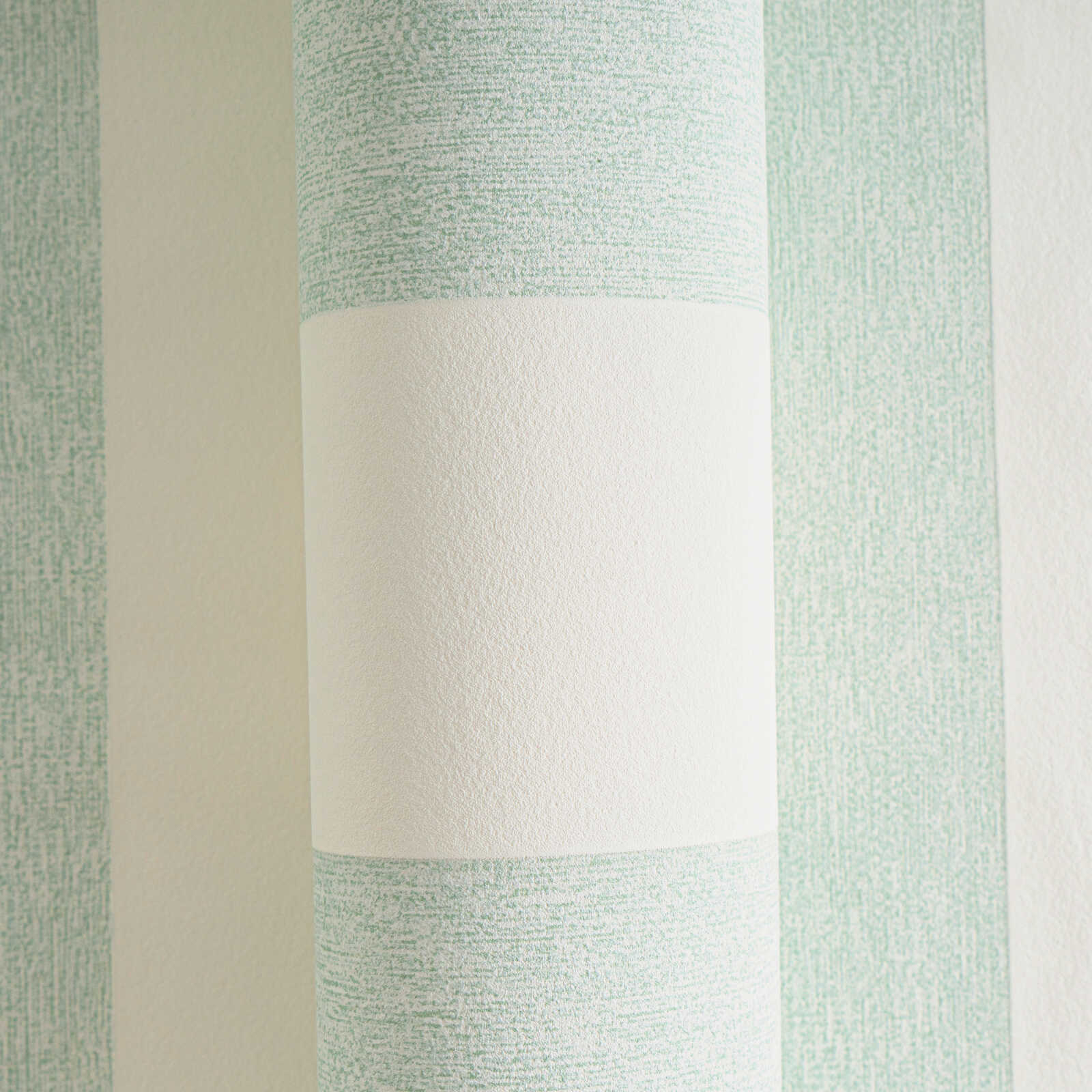 A.S. Création Wallpaper Attractive 2
